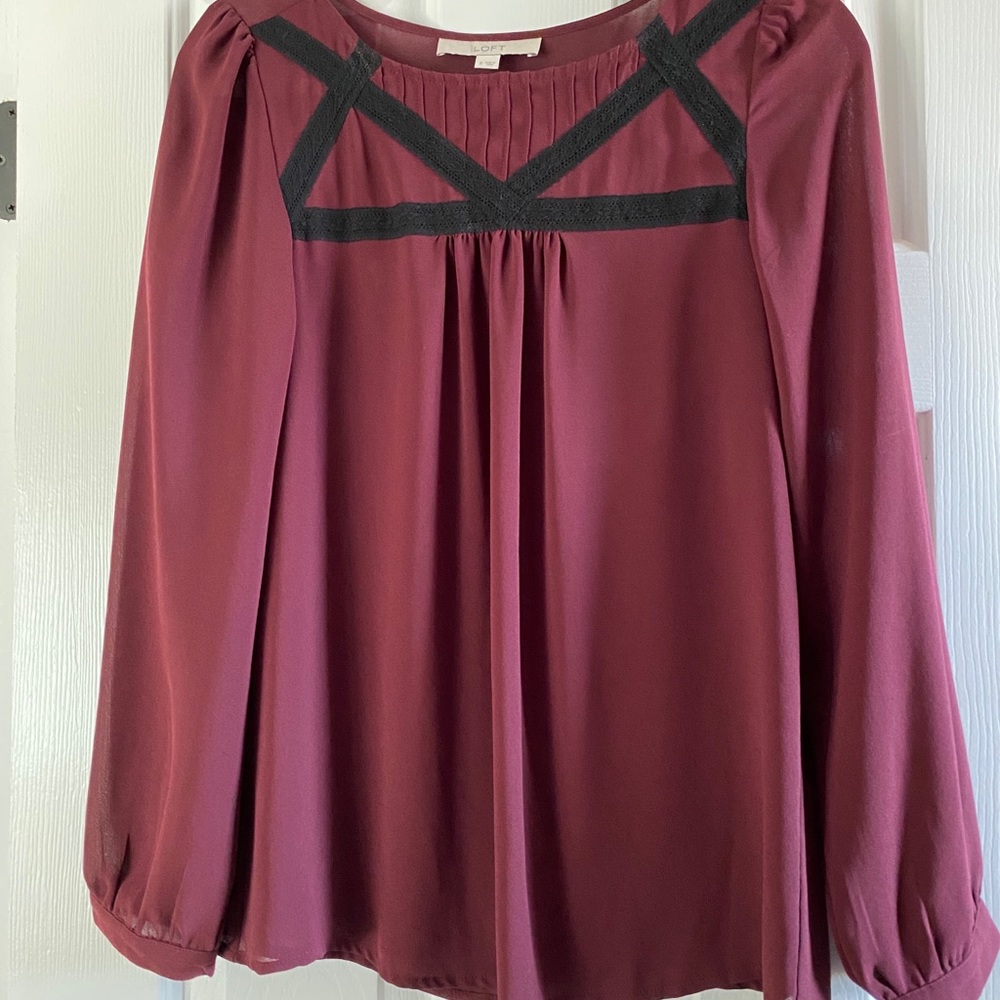 Loft - Garnet/Black blouse - Like new!
